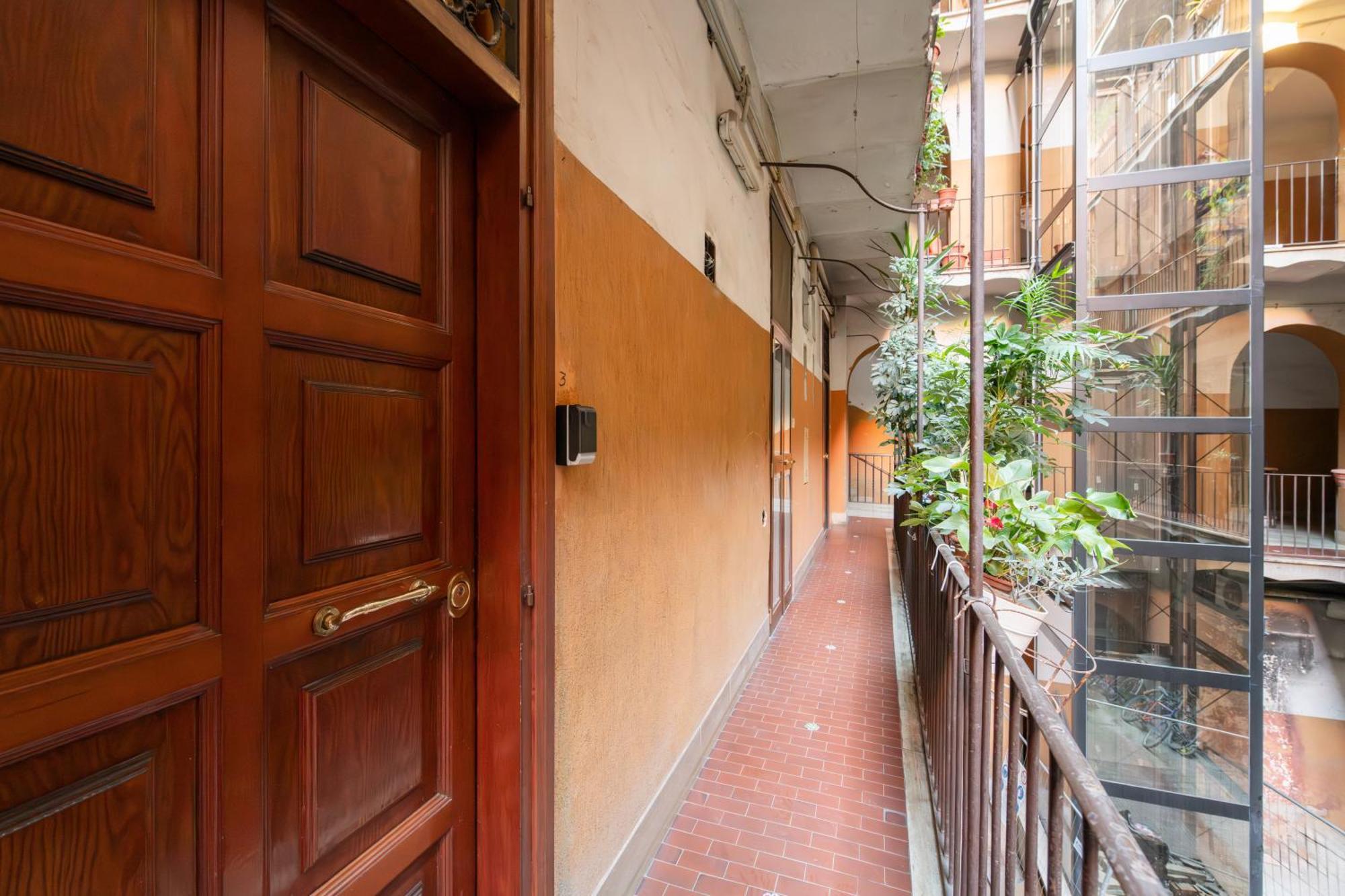 V Home San Lorenzo — Photos 1